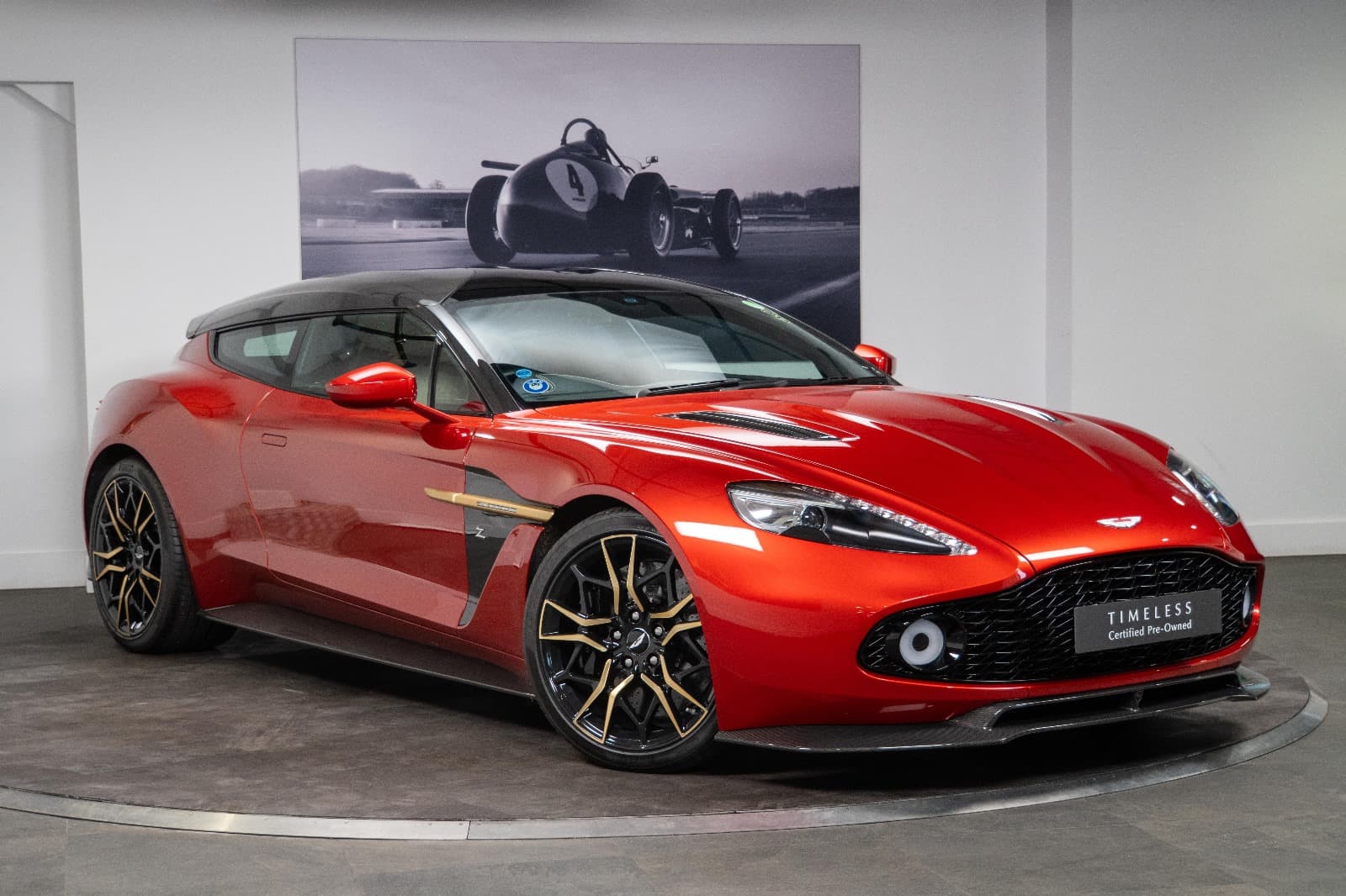Aston Martin Vanquish Zagato Shooting Brake exterior view
