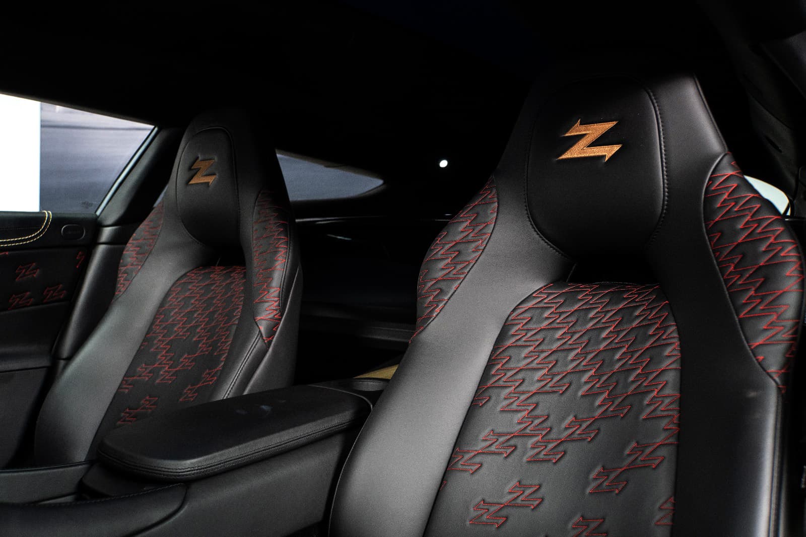 Aston Martin Vanquish Zagato Shooting Brake exterior view