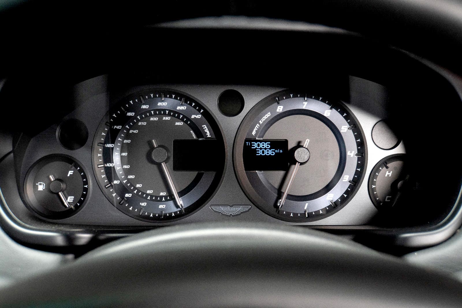 Aston Martin Vanquish Zagato Shooting Brake exterior view