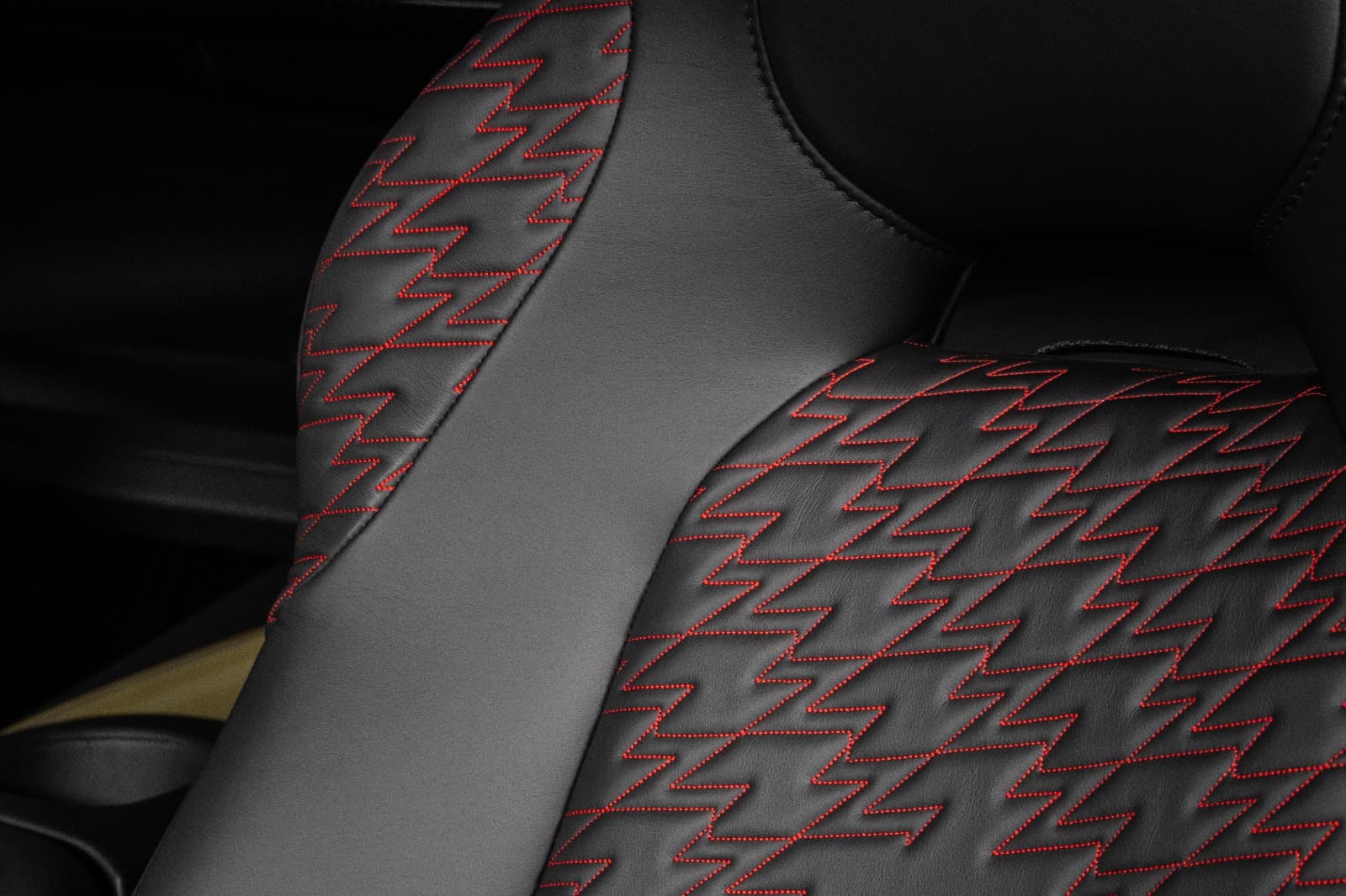 Aston Martin Vanquish Zagato Shooting Brake exterior view